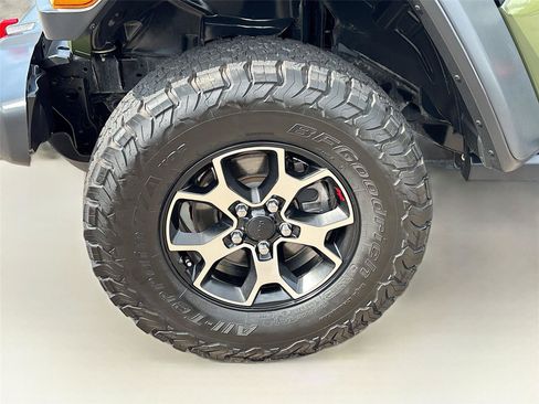 Used 2021 Jeep Wrangler Rubicon AWD/4WD image 30
