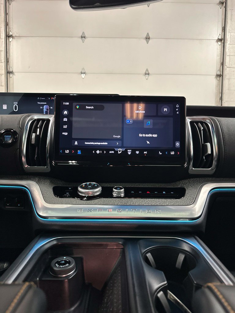 Used 2025 Ford Expedition Tremor AWD/4WD image 26