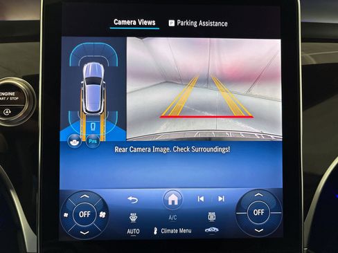 Used 2026 Mercedes-Benz GLC 300 image 24