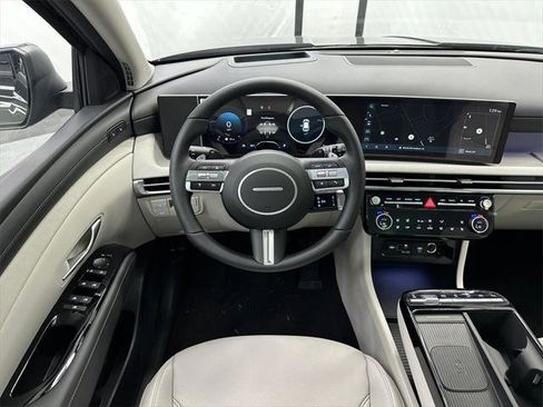 New 2026 Hyundai Tucson Limited image 26