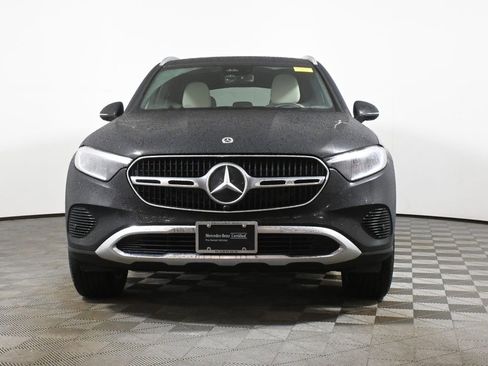 Used 2024 Mercedes-Benz GLC 300 4MATIC image 10