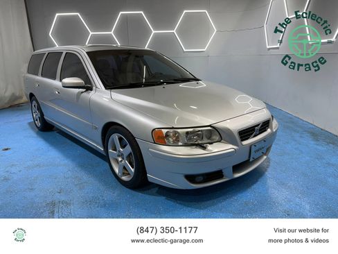 Used 2005 Volvo V70 R image 1