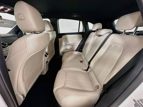 New 2026 Mercedes-Benz GLA 250 image 23