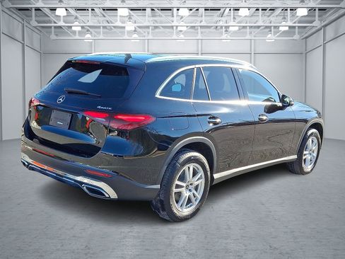 Used 2023 Mercedes-Benz GLC 300 4MATIC image 6