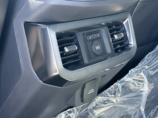 New 2026 Ford F250 Platinum AWD/4WD image 20