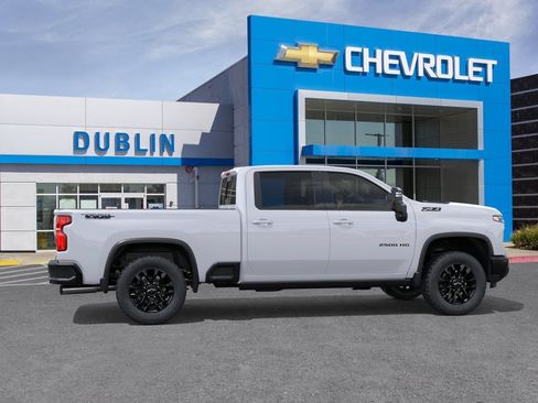 New 2026 Chevrolet Silverado 2500 LTZ w/ LTZ Plus Package AWD/4WD image 6