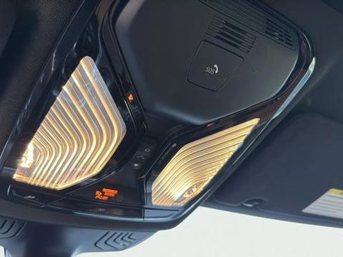 Used 2022 BMW 530i RWD image 21