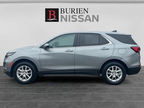 Used 2024 Chevrolet Equinox LT AWD/4WD image 2