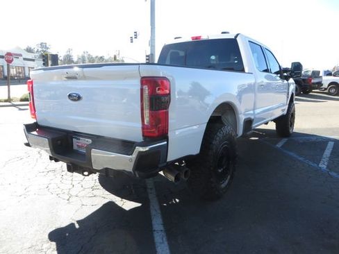 Used 2024 Ford F250 Lariat image 5