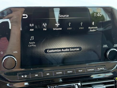 Certified 2024 Nissan Pathfinder SL w/ SL Premium Package FWD image 31