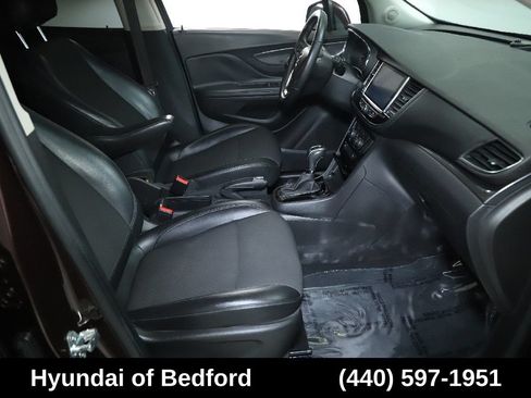 Used 2018 Buick Encore Preferred FWD image 34