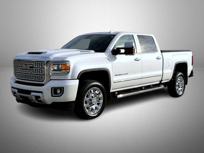 Used 2018 GMC Sierra 2500 Denali w/ Duramax Plus Package