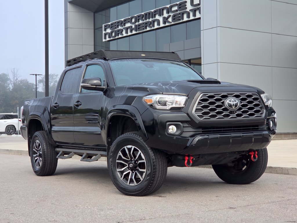 Used 2021 Toyota Tacoma TRD Sport w/ Technology Package AWD/4WD image 2