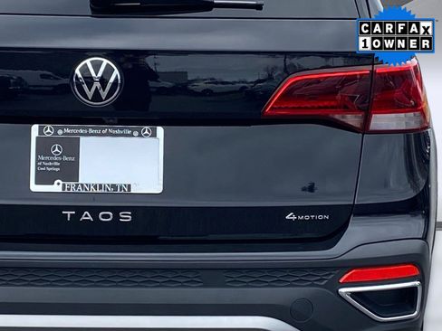 Used 2024 Volkswagen Taos SE image 13