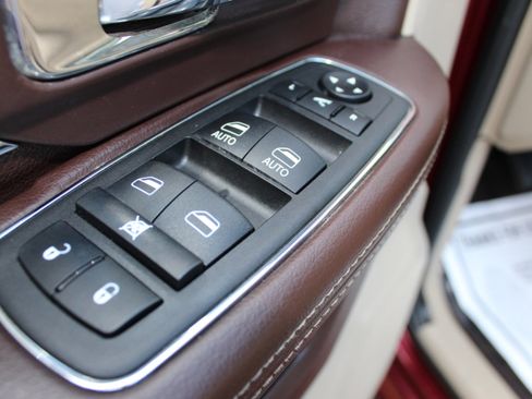 Used 2016 RAM 3500 Laramie image 23