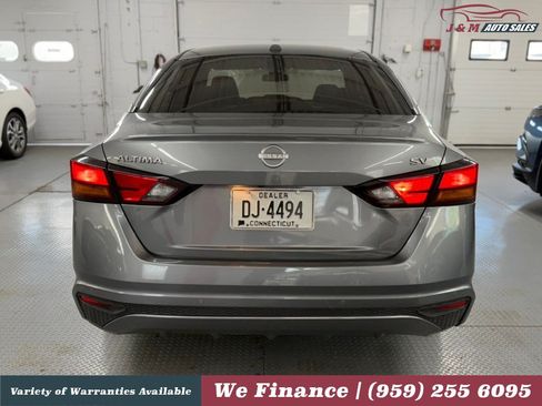 Used 2023 Nissan Altima 2.5 SV FWD image 9