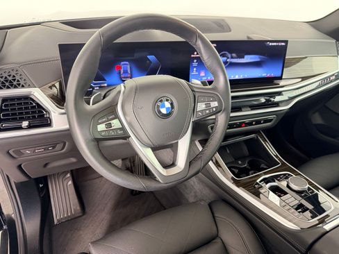 Used 2026 BMW X5 xDrive40i AWD/4WD image 4