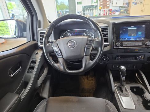 Used 2023 Nissan Frontier SV w/ Technology Package AWD/4WD image 8