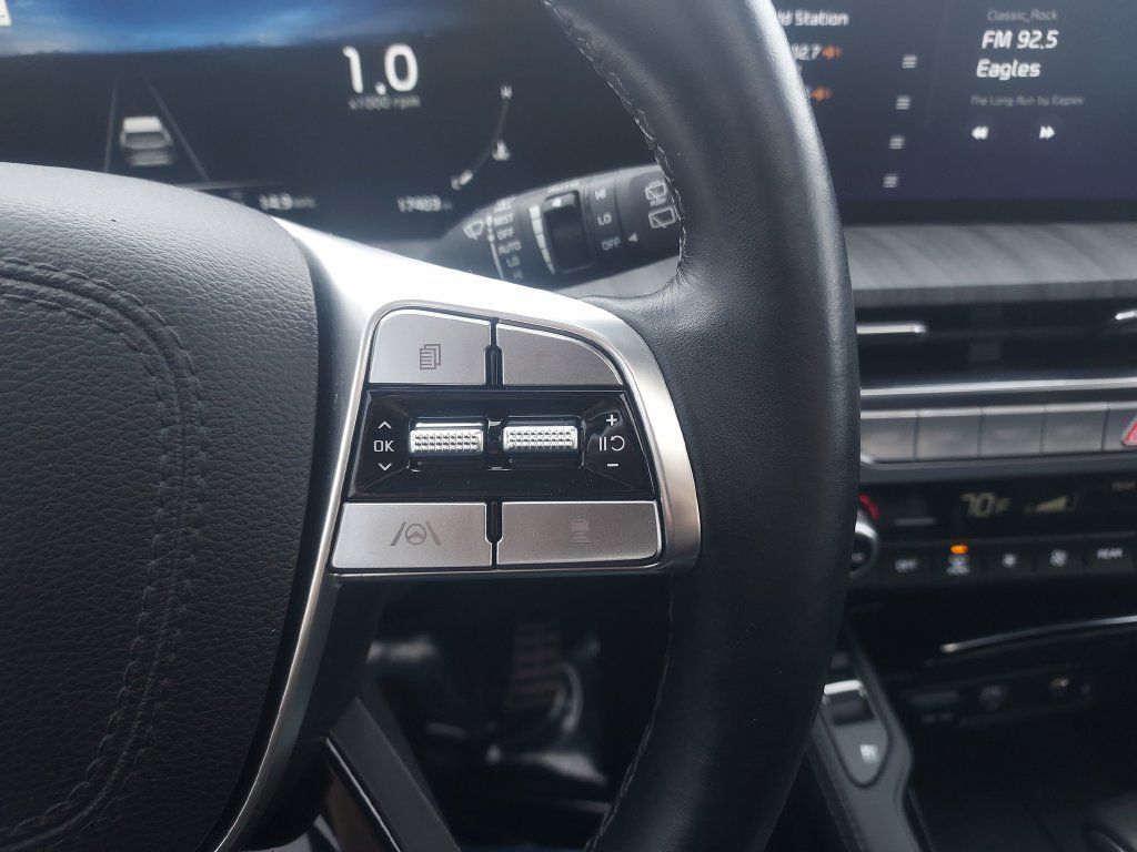 Used 2024 Kia Telluride SX Prestige AWD/4WD image 32