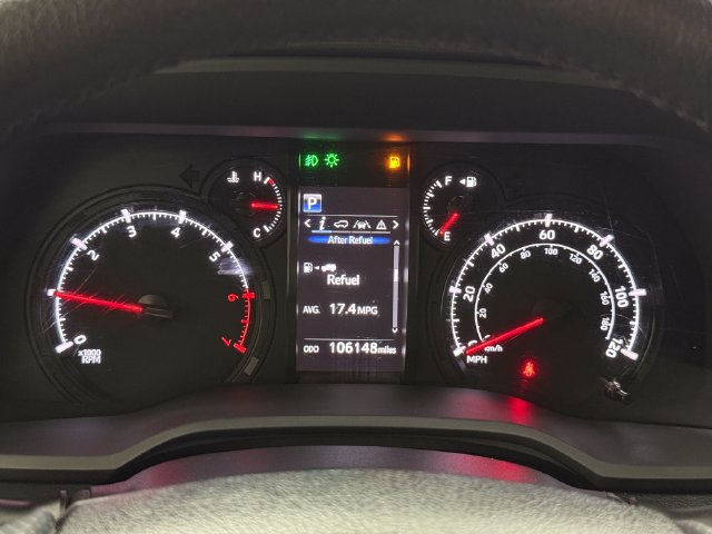 Used 2020 Toyota 4Runner SR5 AWD/4WD image 15
