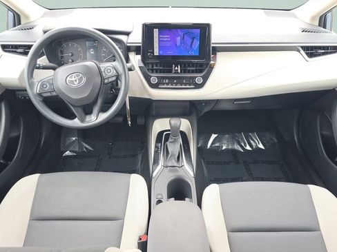 Used 2024 Toyota Corolla LE FWD image 14