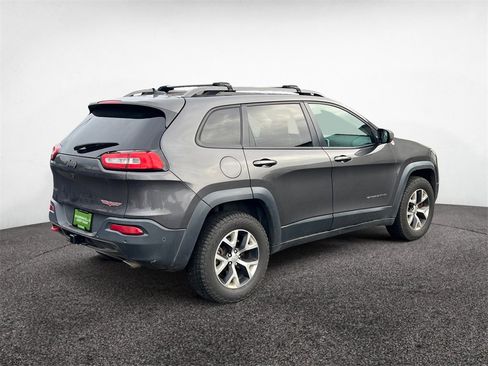 Used 2014 Jeep Cherokee Trailhawk w/ Technology Group image 5