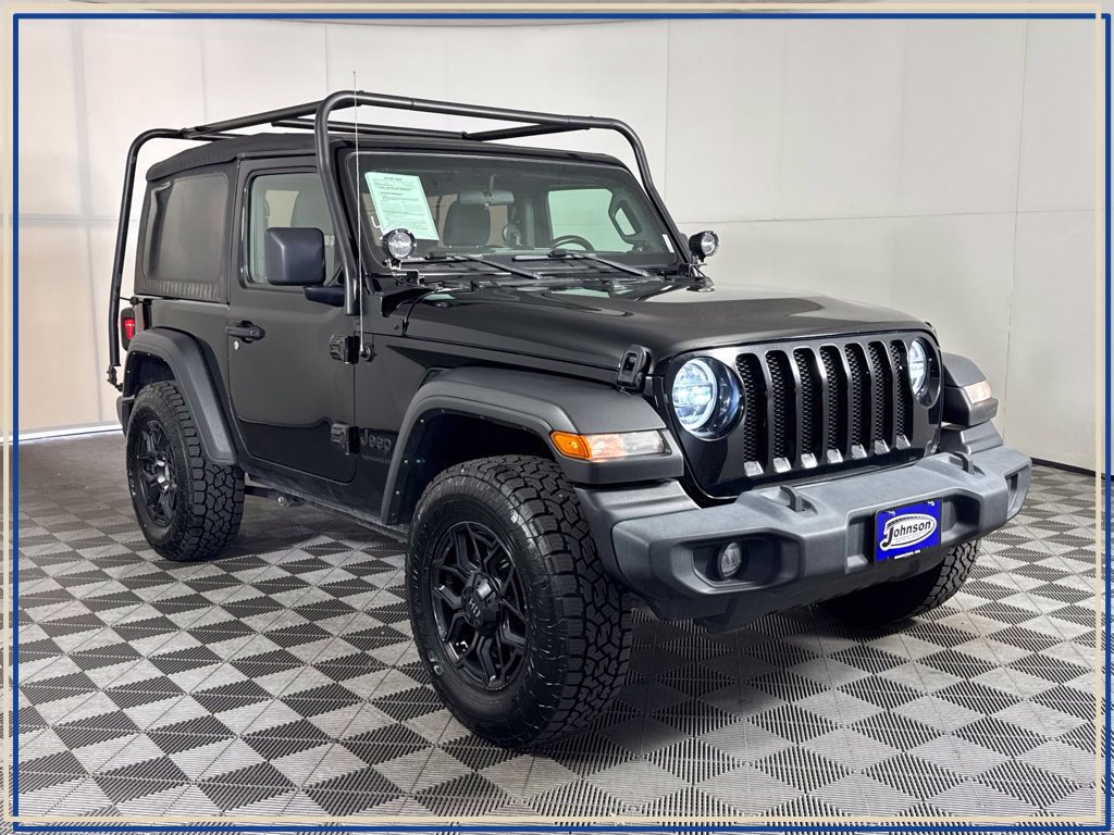 Used 2022 Jeep Wrangler Sport AWD/4WD image 5