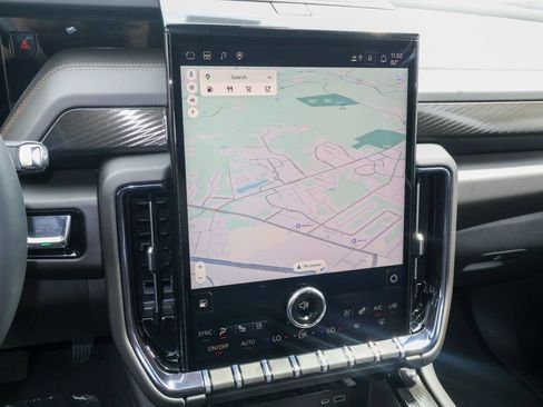 New 2026 GMC Yukon XL AT4 w/ AT4 Premium Plus Package AWD/4WD image 24