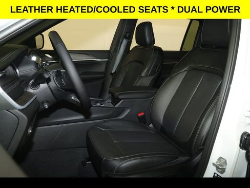 New 2026 Jeep Grand Cherokee L Limited AWD/4WD image 4