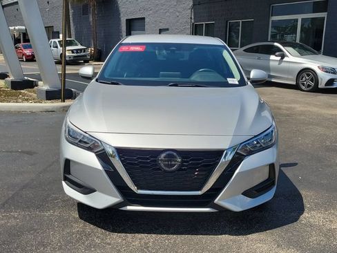 Used 2023 Nissan Sentra SV FWD image 2