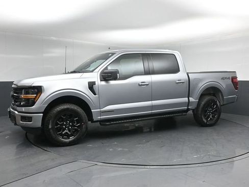 Used 2025 Ford F150 XLT w/ Equipment Group 302A MID AWD/4WD image 4
