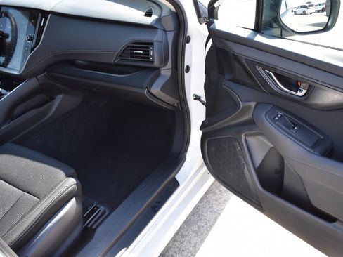 Used 2025 Subaru Legacy Premium AWD/4WD image 14