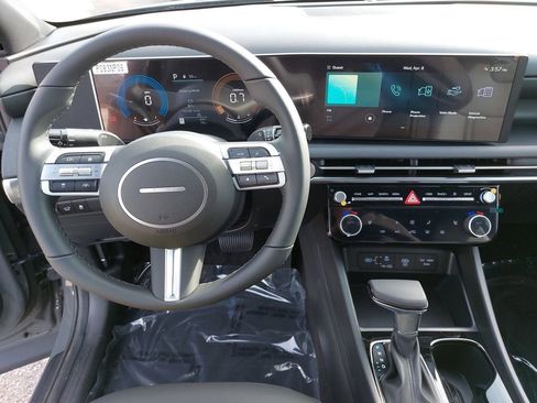 New 2026 Hyundai Tucson XRT image 16