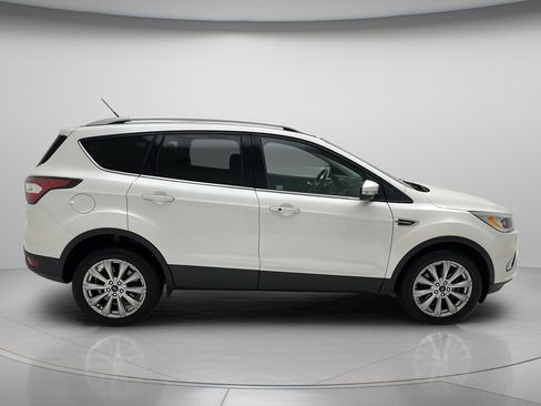 Used 2017 Ford Escape Titanium AWD/4WD image 6