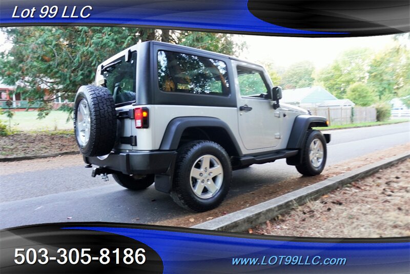 Used 2012 Jeep Wrangler Sport AWD/4WD image 9