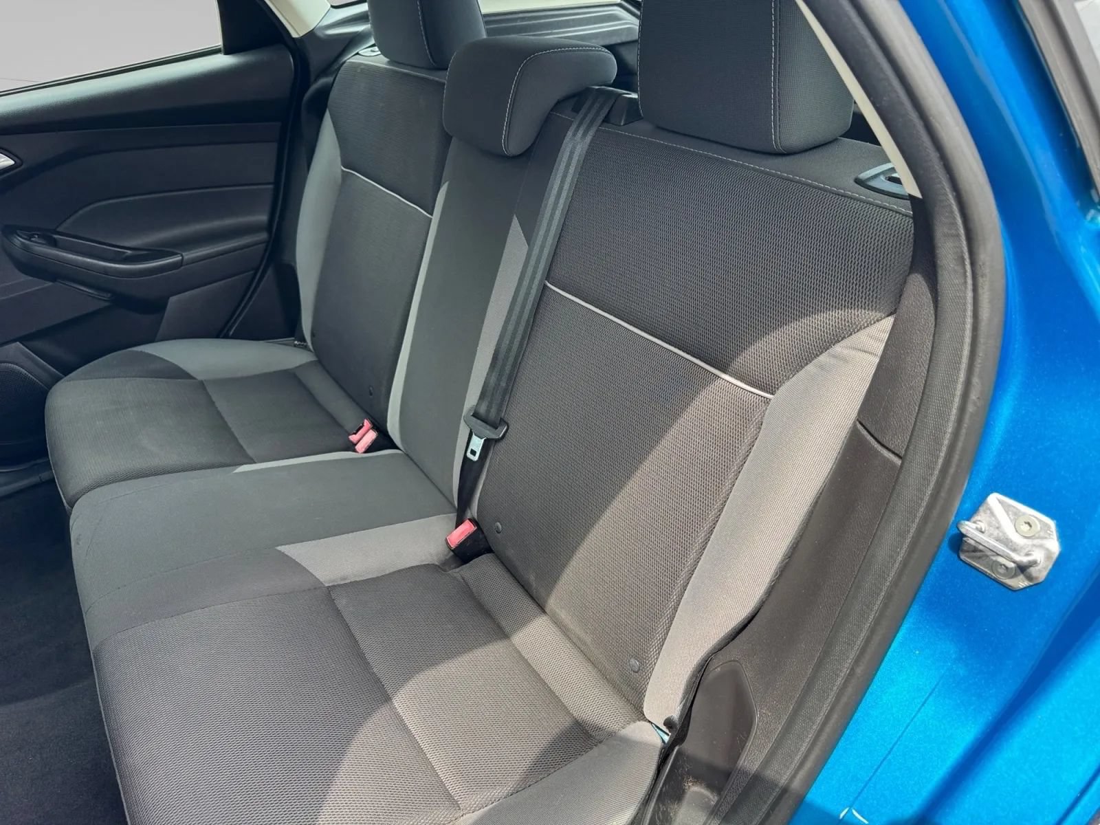 Used 2014 Ford Focus SE FWD image 18