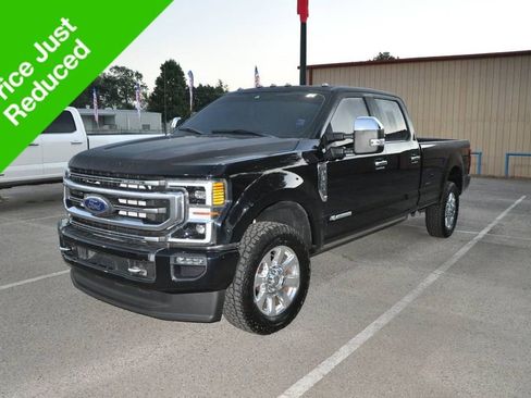 Used 2022 Ford F350 Platinum w/ FX4 Off-Road Package image 1