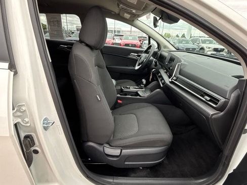 Used 2023 Kia Sportage LX AWD/4WD image 28