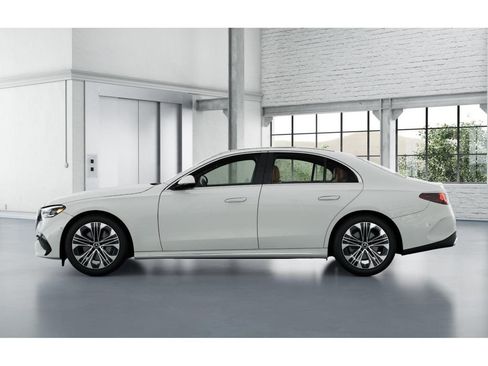 New 2026 Mercedes-Benz E 350 4MATIC Sedan image 34