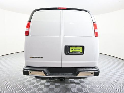 New 2026 Chevrolet Express 3500 Extended w/ Driver Convenience Package RWD image 5