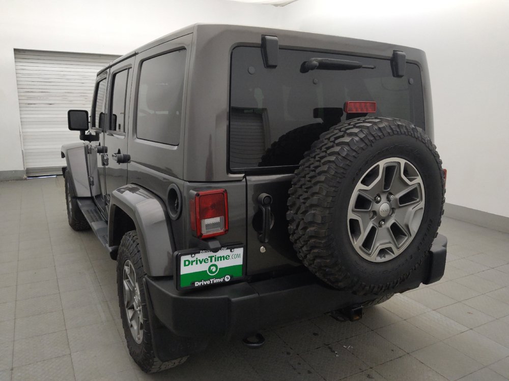 Used 2017 Jeep Wrangler Unlimited Rubicon w/ Connectivity Group AWD/4WD image 5