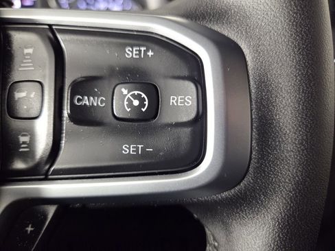 Used 2025 RAM 2500 Big Horn image 18