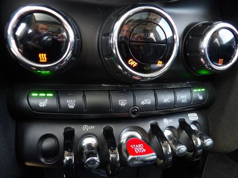 Used 2022 MINI Cooper S image 27