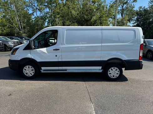 Used 2025 Ford Transit 250 Low Roof w/ Exterior Upgrade Package RWD image 2