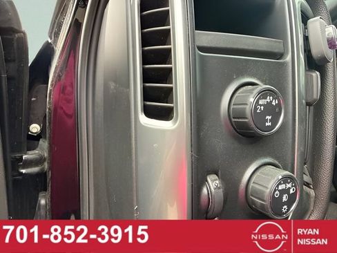 Used 2017 Chevrolet Silverado 1500 LTZ Z71 w/ Redline Edition AWD/4WD image 7