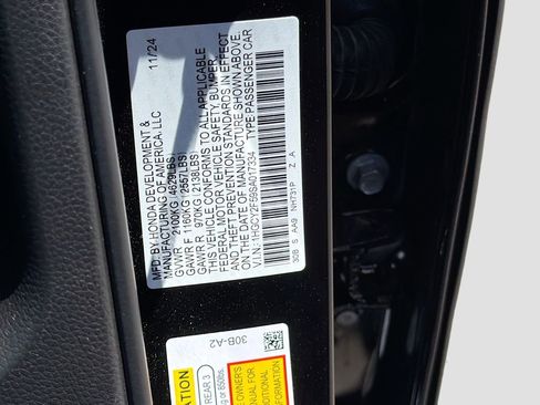 Used 2025 Honda Accord Sport image 33