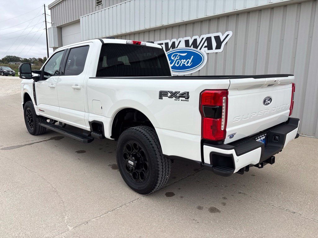 New 2027 Ford F350 Lariat w/ Black Appearance Package AWD/4WD image 6