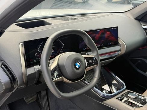 Used 2025 BMW X3 xDrive30i AWD/4WD image 14