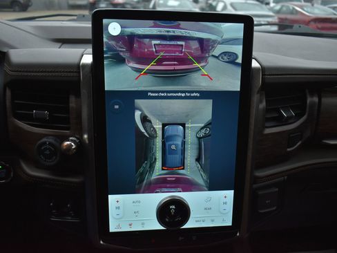 Certified 2022 Ford Expedition King Ranch image 28