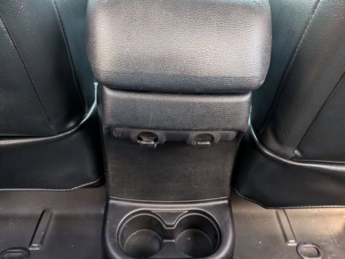 Used 2012 Jeep Wrangler Rubicon w/ PWR Convenience Group AWD/4WD image 17